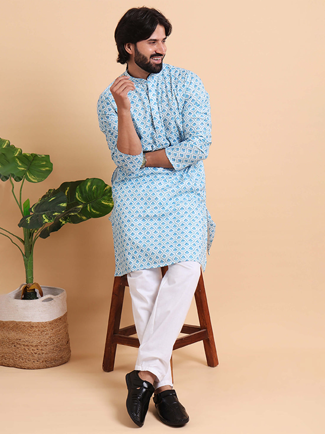 Men Blue Printed Kurta Trouser Set